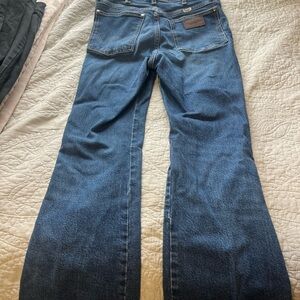 Wrangler Women's Flare Jeans in Deep Blue